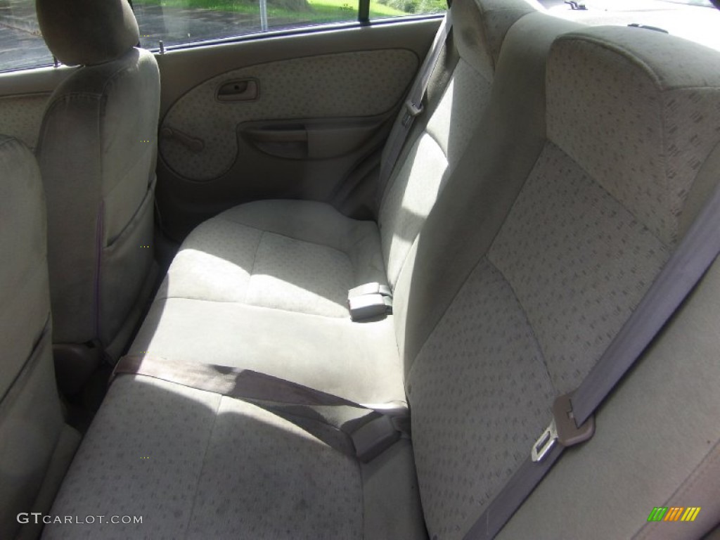 2003 Rio Sedan - Cinnamon / Gray photo #8