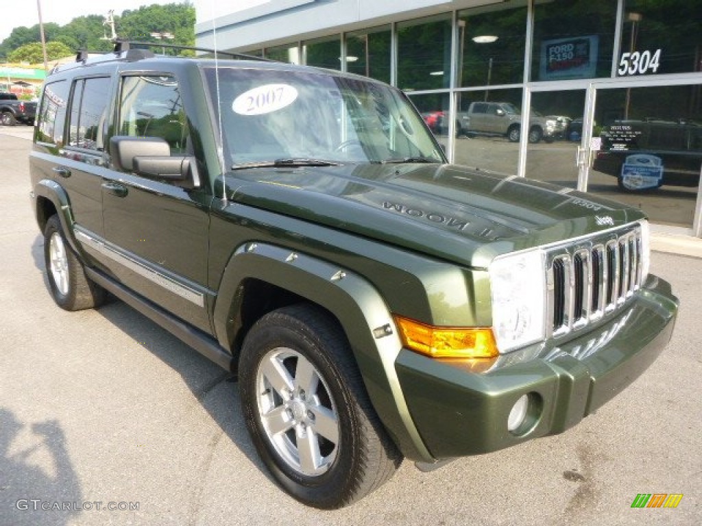 Jeep Green Metallic 2007 Jeep Commander Limited 4x4 Exterior Photo #104711799