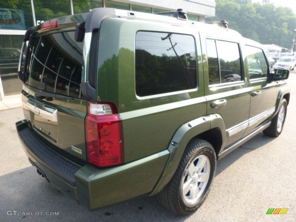 2007 Commander Limited 4x4 - Jeep Green Metallic / Dark Khaki/Light Graystone photo #5