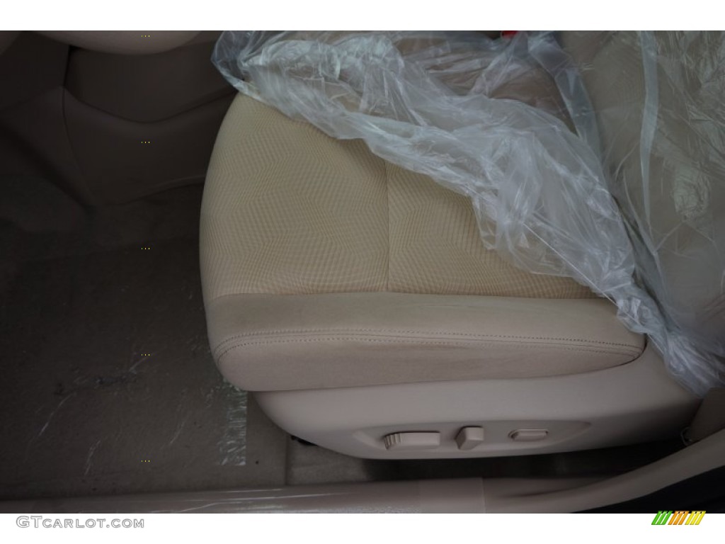 2015 Rogue SV - Arctic Blue Metallic / Almond photo #9