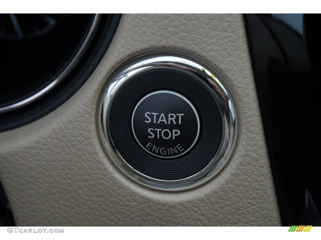 2015 Rogue SV - Arctic Blue Metallic / Almond photo #16