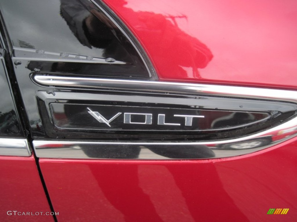 2012 Volt Hatchback - Crystal Red Tintcoat / Jet Black/Ceramic White Accents photo #8
