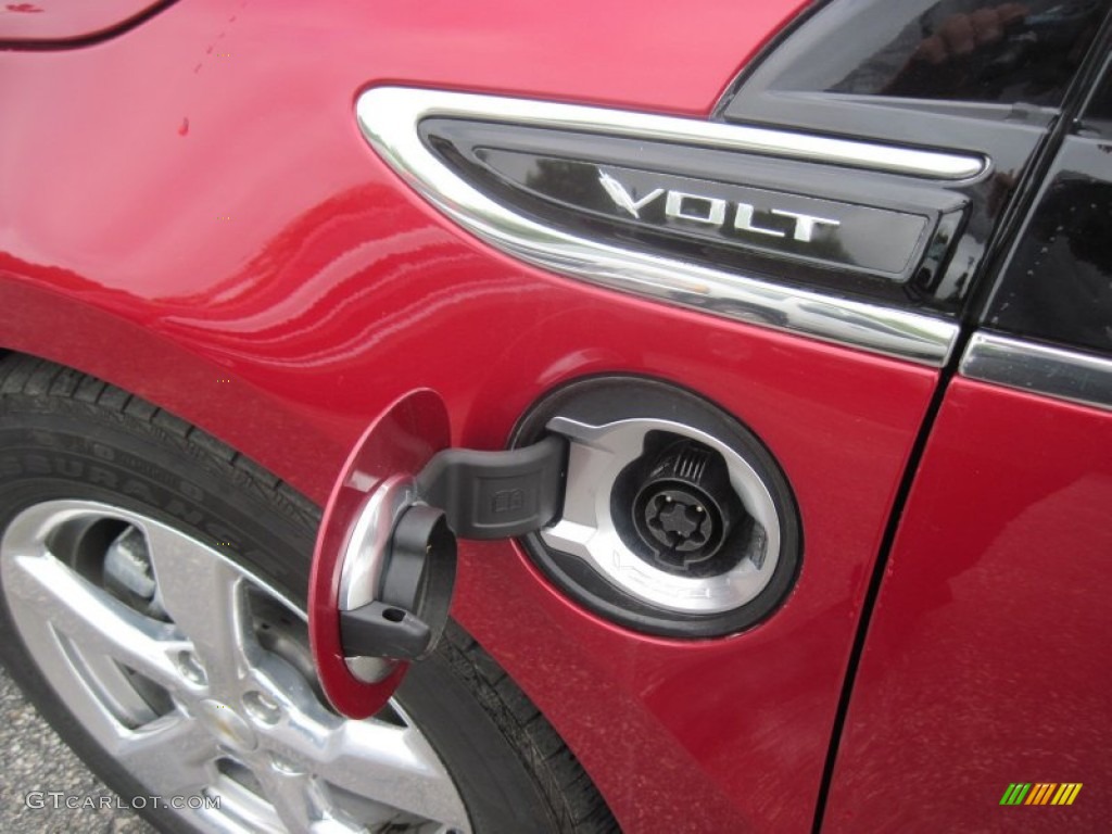 2012 Volt Hatchback - Crystal Red Tintcoat / Jet Black/Ceramic White Accents photo #13