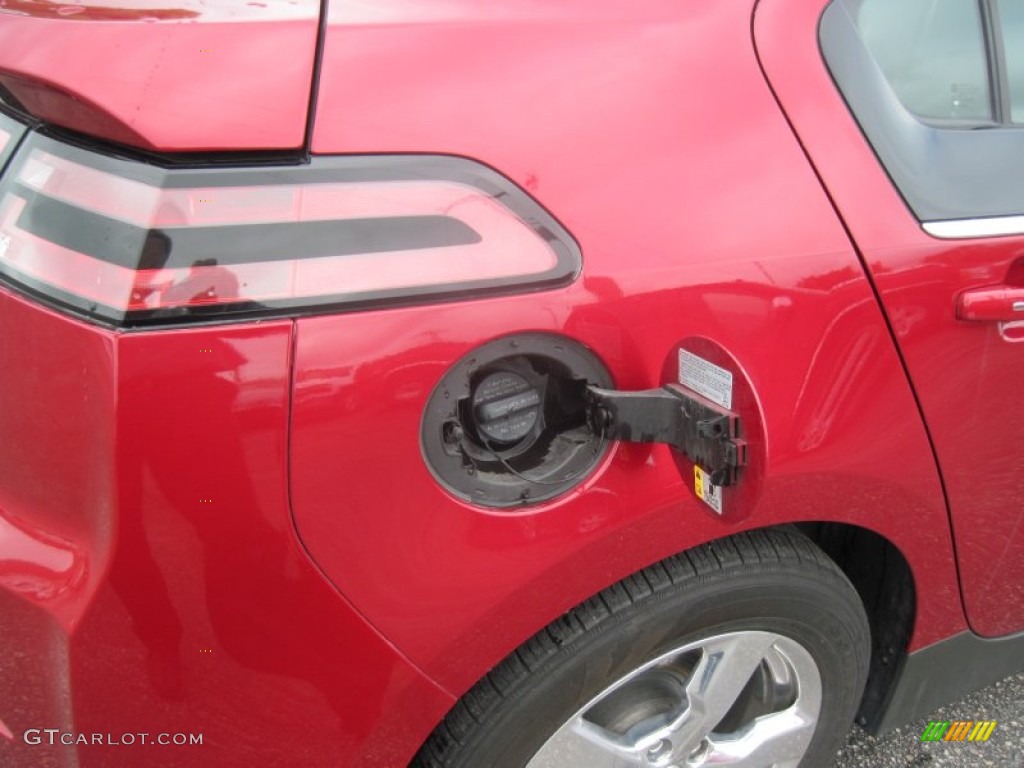 2012 Volt Hatchback - Crystal Red Tintcoat / Jet Black/Ceramic White Accents photo #15