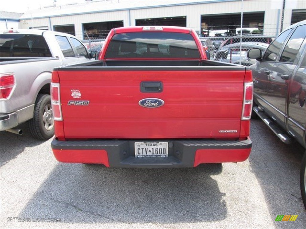 2012 F150 STX Regular Cab - Race Red / Steel Gray photo #5