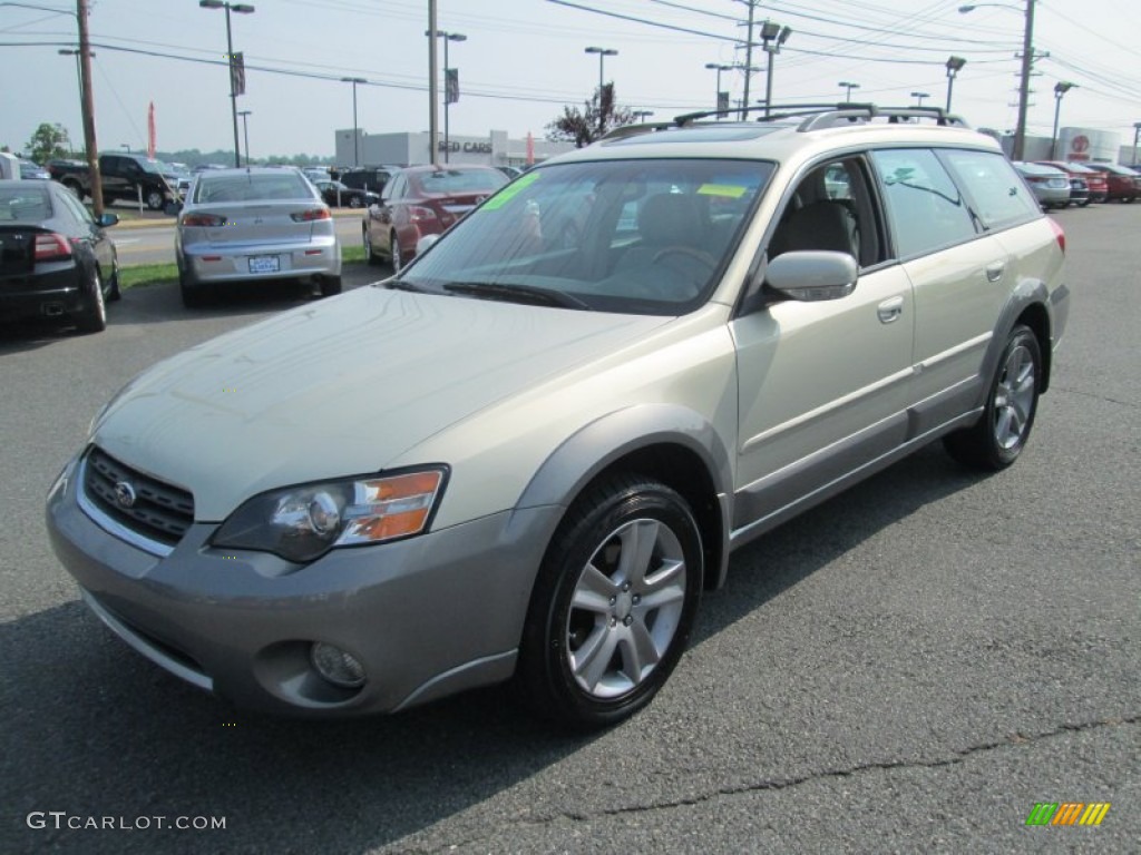 2005 Outback 3.0 R L.L. Bean Edition Wagon - Champagne Gold Opal / Taupe photo #2