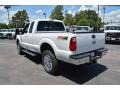 Oxford White - F350 Super Duty Lariat Super Cab 4x4 Photo No. 8
