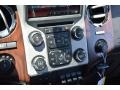 Oxford White - F350 Super Duty Lariat Super Cab 4x4 Photo No. 25