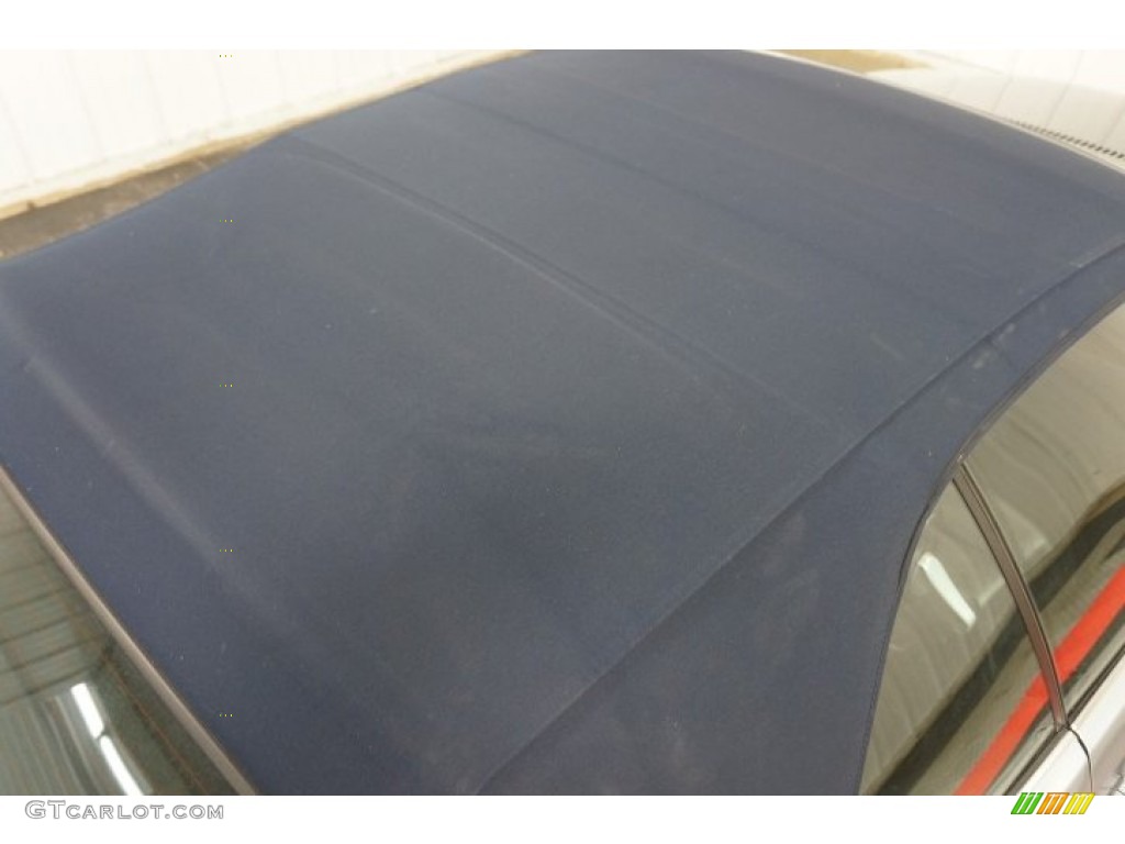 2004 3 Series 325i Convertible - Steel Blue Metallic / Black photo #17