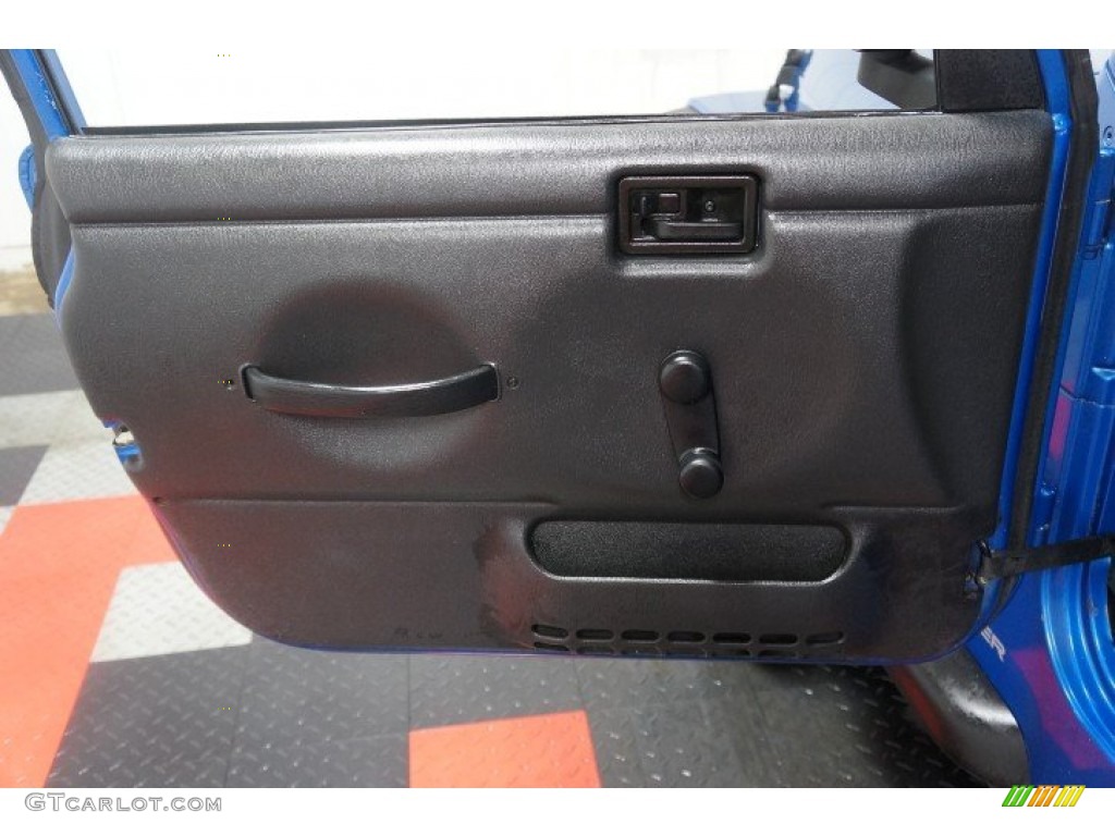 2003 Wrangler X 4x4 - Intense Blue Pearl / Dark Slate Gray photo #11