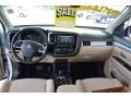 2014 Diamond White Pearl Mitsubishi Outlander SE  photo #15