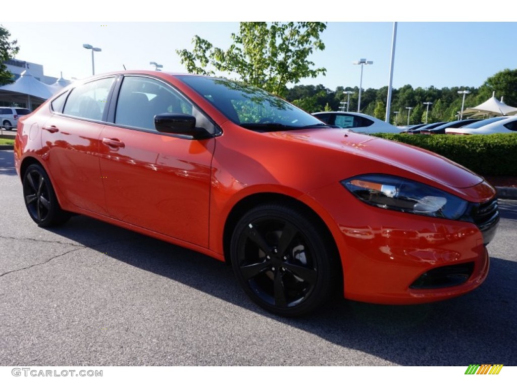 2015 Dart SXT - Vitamin C / Black/Light Tungsten Accent Stitching photo #4