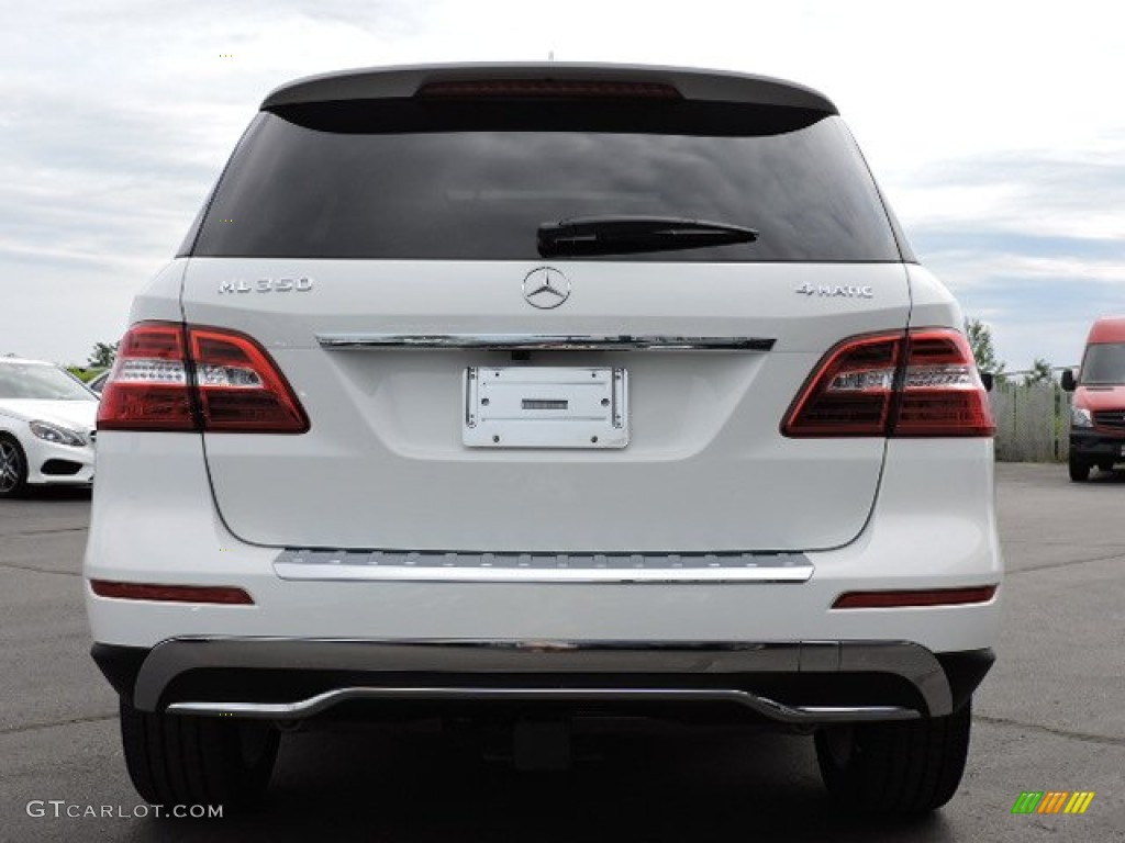 2015 ML 350 4Matic - Polar White / Black photo #4