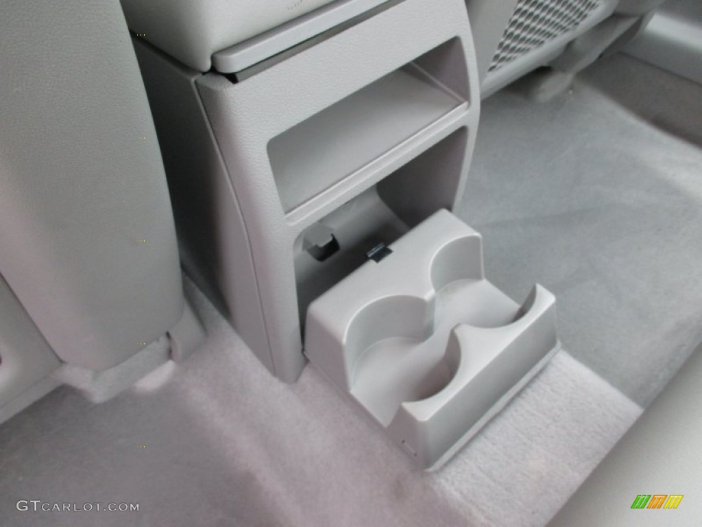 2009 Aura XR V6 - Ocean Mist / Gray photo #21