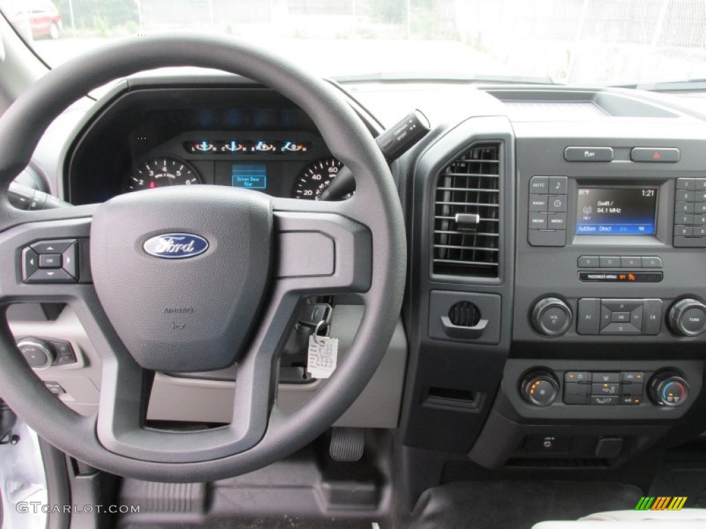2015 Ford F150 XL Regular Cab Dashboard Photos