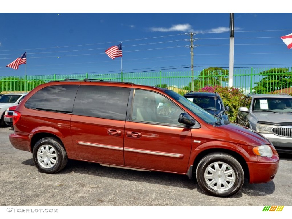 Cognac Crystal Pearl 2007 Chrysler Town & Country Touring Exterior Photo #104784664