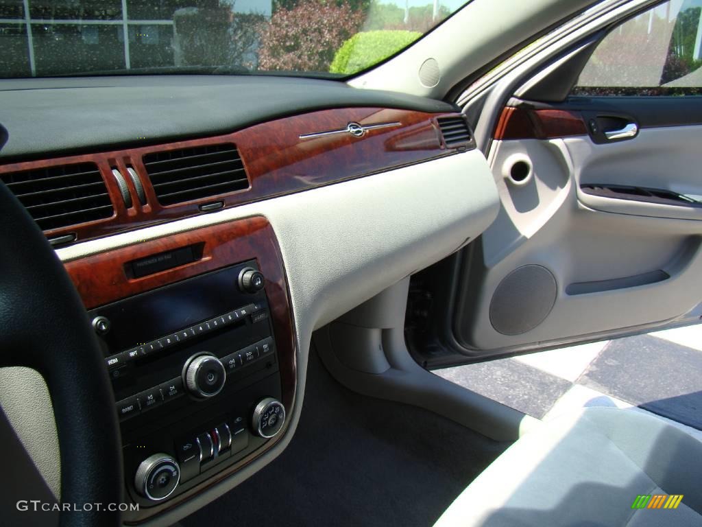 2006 Impala LT - Dark Silver Metallic / Gray photo #16