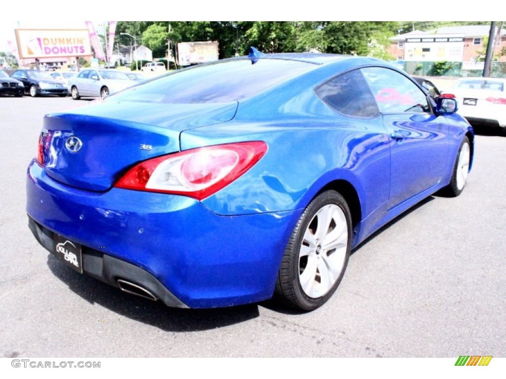 2010 Genesis Coupe 3.8 Track - Mirabeau Blue / Brown photo #7