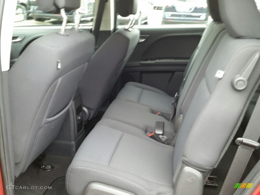 2010 Journey SE - Inferno Red Crystal Pearl Coat / Dark Slate Gray photo #12