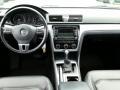 Black - Passat 2.5L SE Photo No. 12