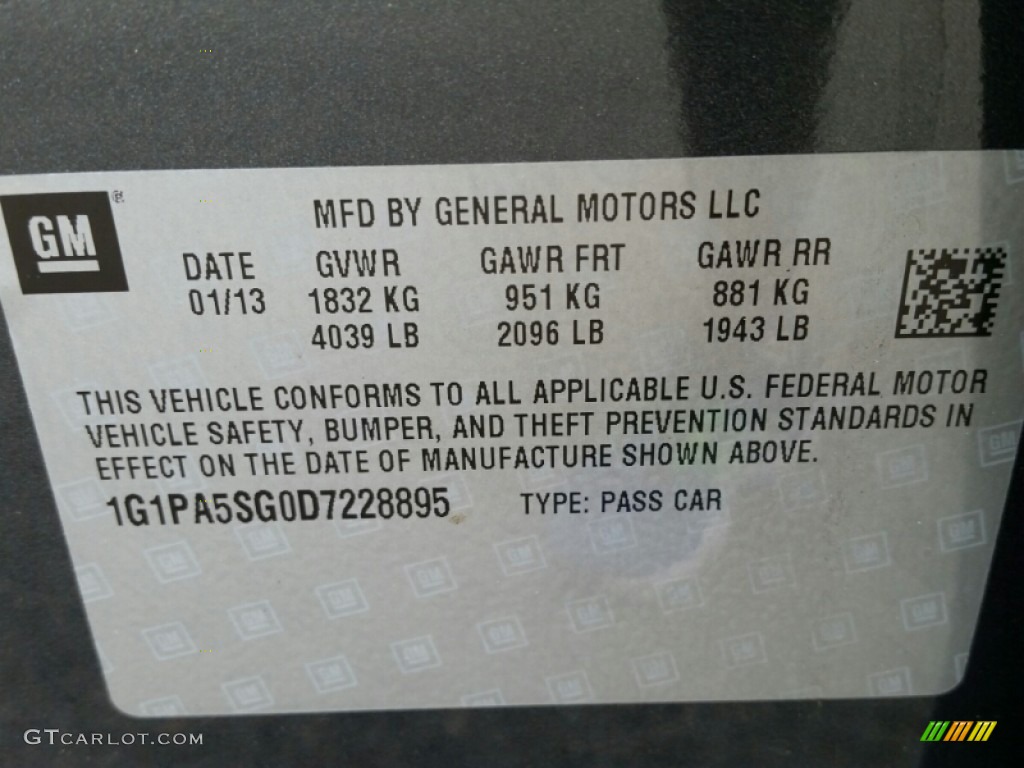 2013 Cruze LS - Cyber Gray Metallic / Jet Black/Medium Titanium photo #17