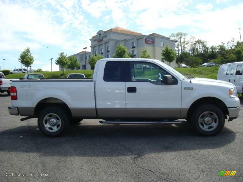 2006 F150 XLT SuperCab 4x4 - Oxford White / Tan photo #2