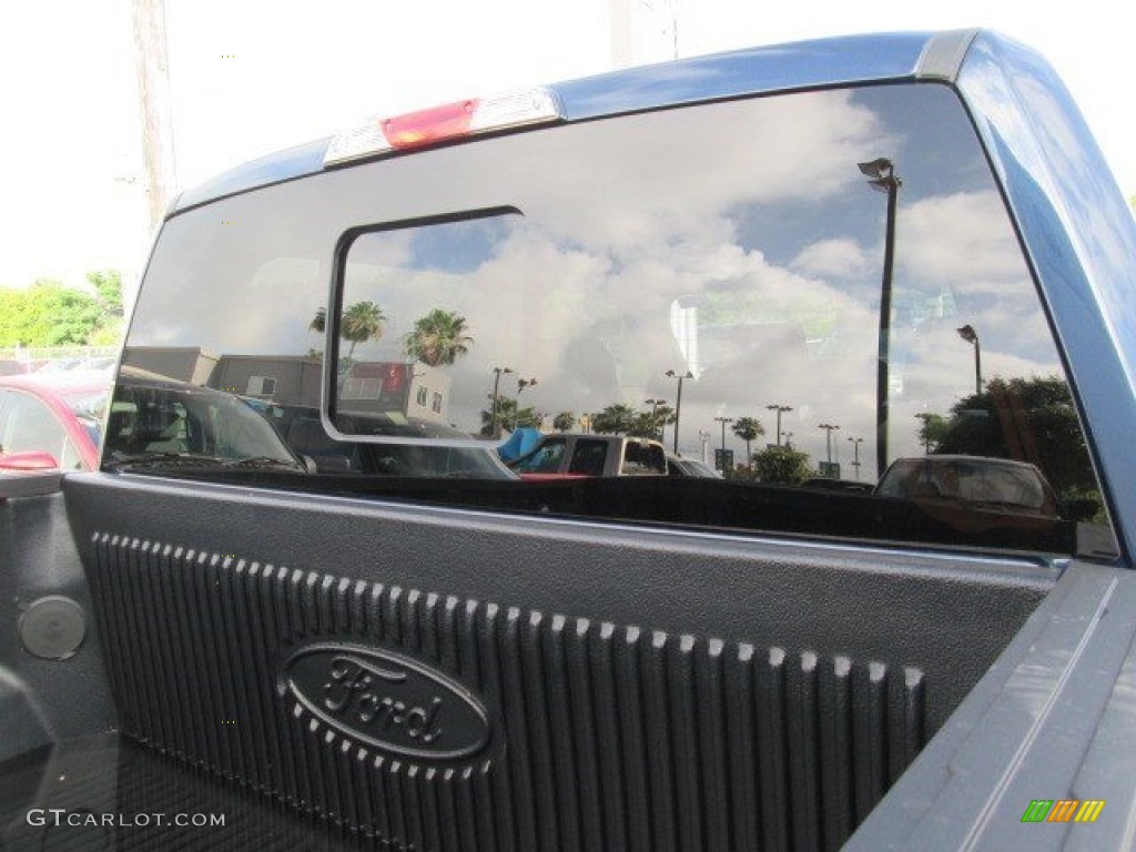 2015 F150 XLT SuperCrew - Blue Jeans Metallic / Medium Earth Gray photo #12