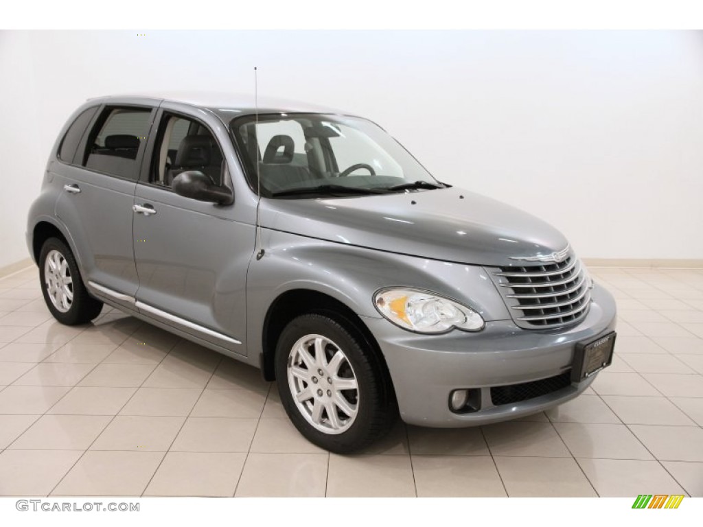 2010 PT Cruiser Classic - Silver Steel Metallic / Pastel Slate Gray photo #1