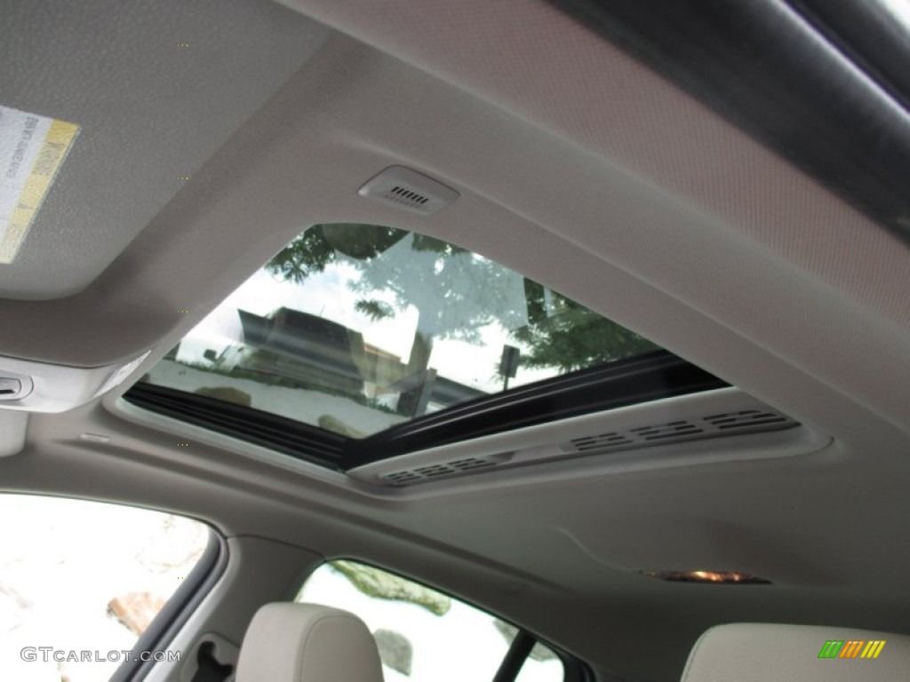 2016 BMW X4 xDrive28i Sunroof Photos