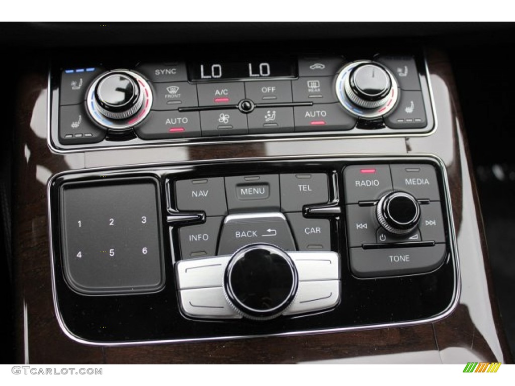 2015 Audi A8 L 4.0T quattro Controls Photos