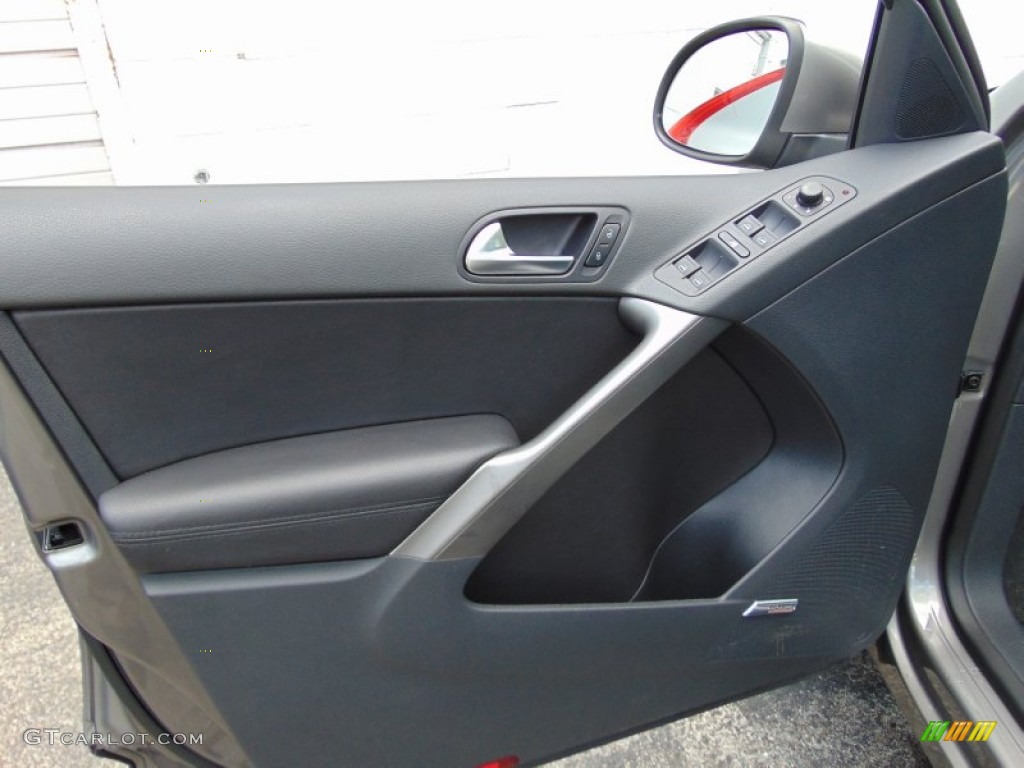 2009 Tiguan SEL 4Motion - Alpine Grey Metallic / Charcoal photo #14