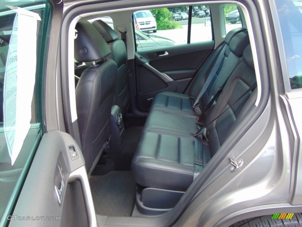 2009 Tiguan SEL 4Motion - Alpine Grey Metallic / Charcoal photo #22