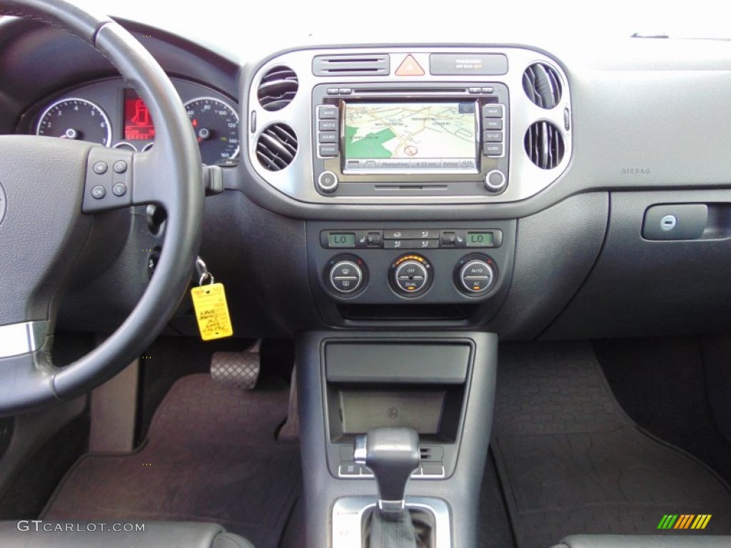2009 Tiguan SEL 4Motion - Alpine Grey Metallic / Charcoal photo #27