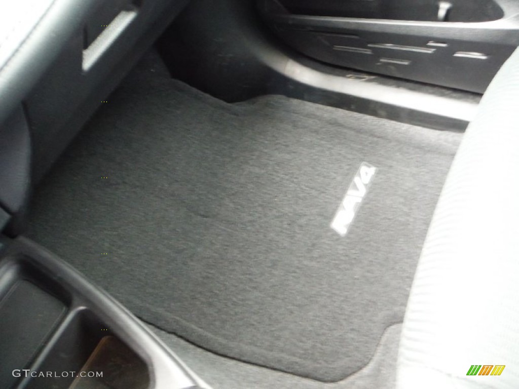 2015 RAV4 XLE AWD - Blue Crush Metallic / Black photo #15