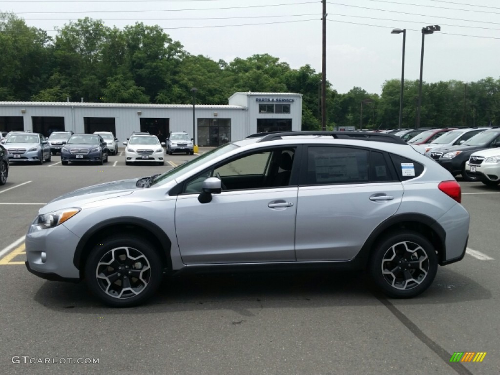 2015 XV Crosstrek 2.0i Premium - Ice Silver Metallic / Black photo #3