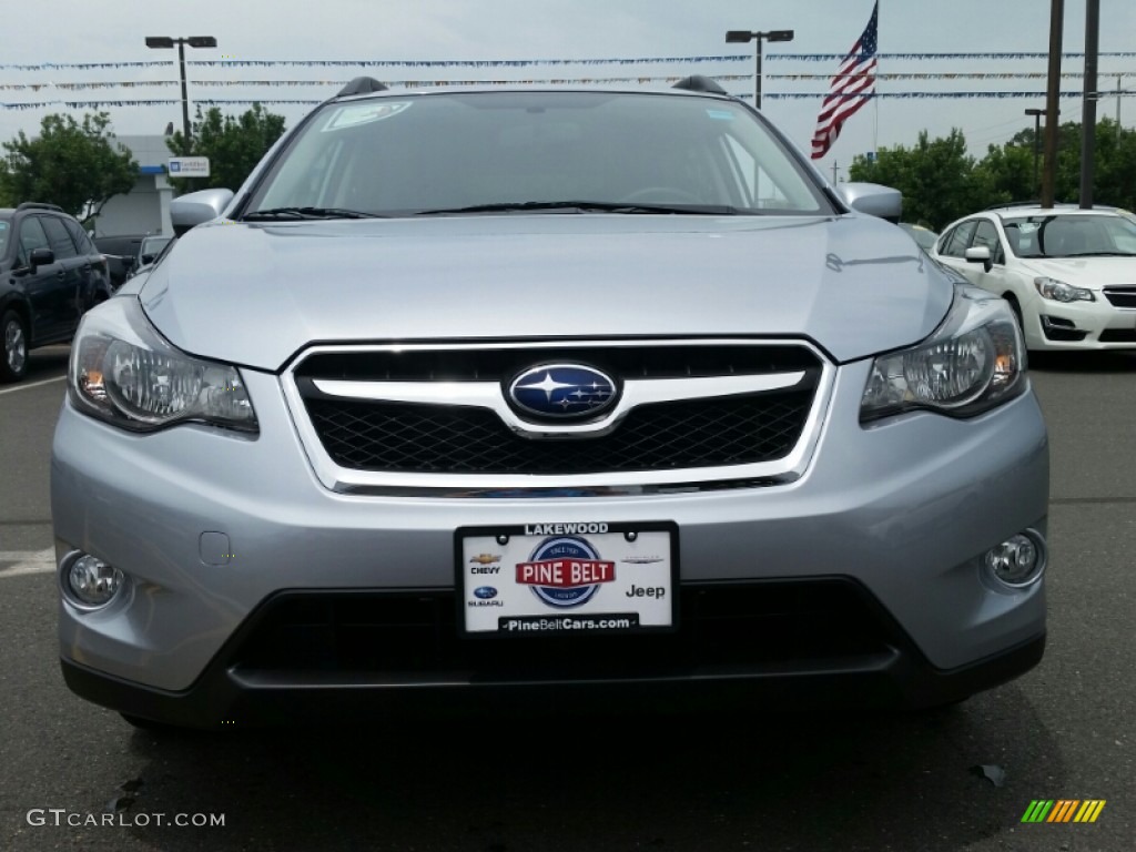 2015 XV Crosstrek 2.0i Premium - Ice Silver Metallic / Black photo #2
