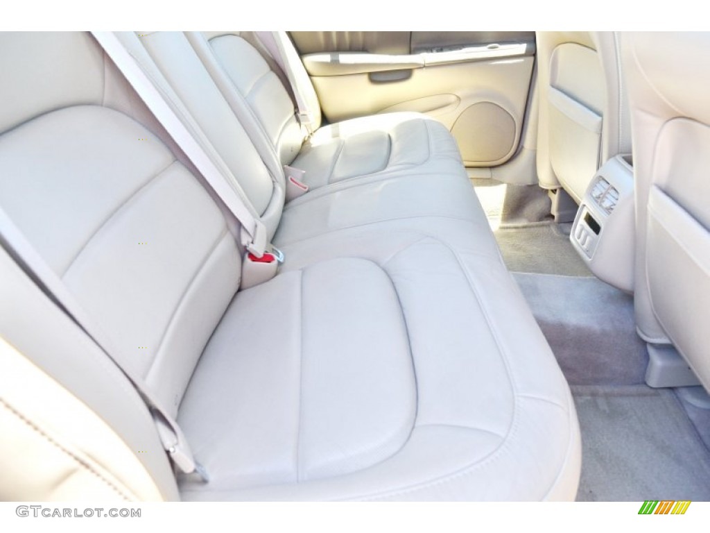 2004 DeVille DHS - Cashmere / Shale photo #31