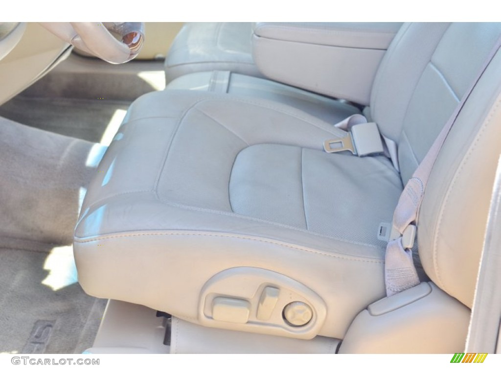 2004 DeVille DHS - Cashmere / Shale photo #46