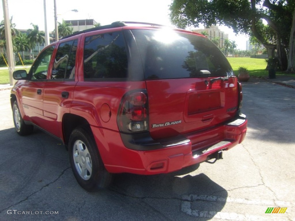 2002 TrailBlazer LS - Victory Red / Dark Pewter photo #3