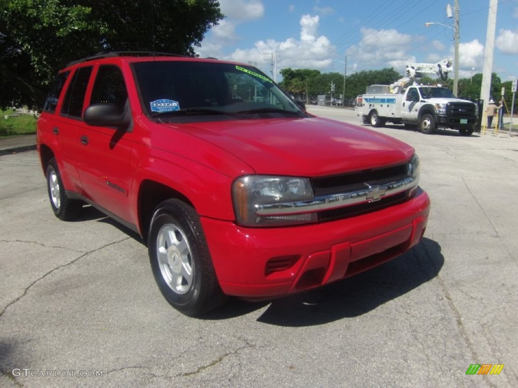 Victory Red 2002 Chevrolet TrailBlazer LS Exterior Photo #104838160