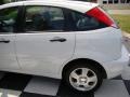 Cloud 9 White - Focus ZX5 SES Hatchback Photo No. 13
