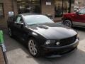 Black - Mustang Saleen S281 Supercharged Coupe Photo No. 3