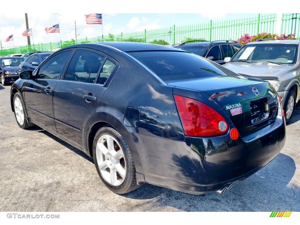 2004 Maxima 3.5 SL - Onyx Black / Frost Gray photo #10