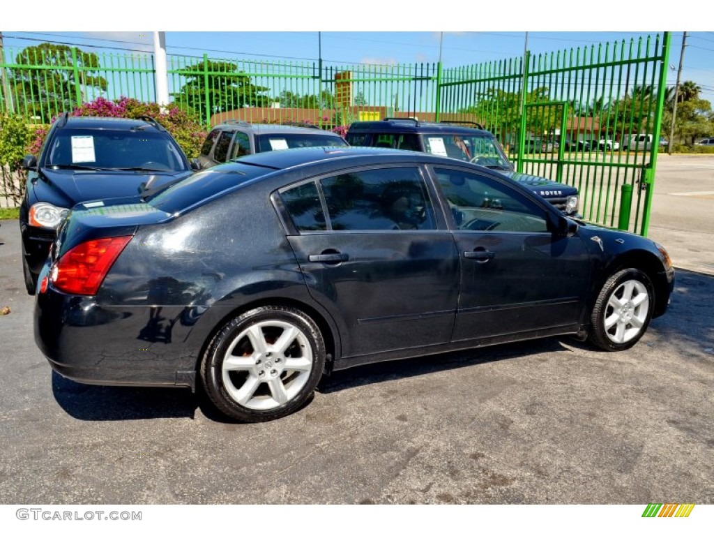2004 Maxima 3.5 SL - Onyx Black / Frost Gray photo #28