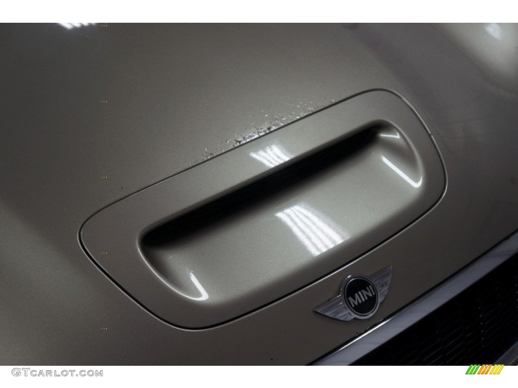 2009 Cooper S Clubman - Sparkling Silver Metallic / Checkered Carbon Black/Black photo #39