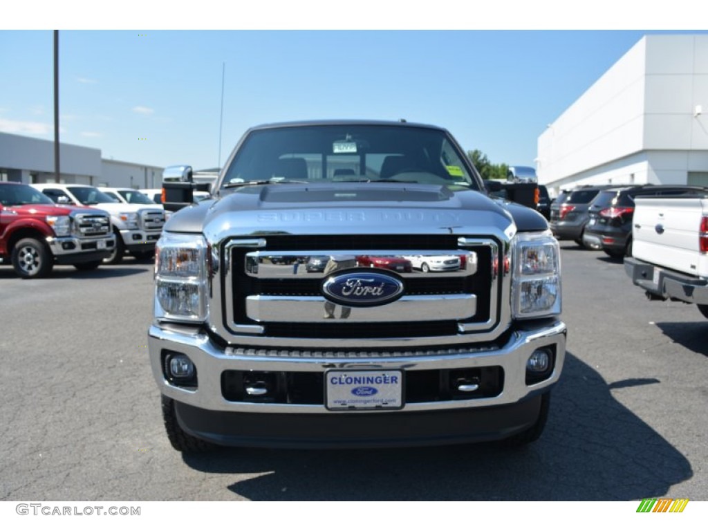 2016 F250 Super Duty Lariat Crew Cab 4x4 - Magnetic Metallic / Black photo #4