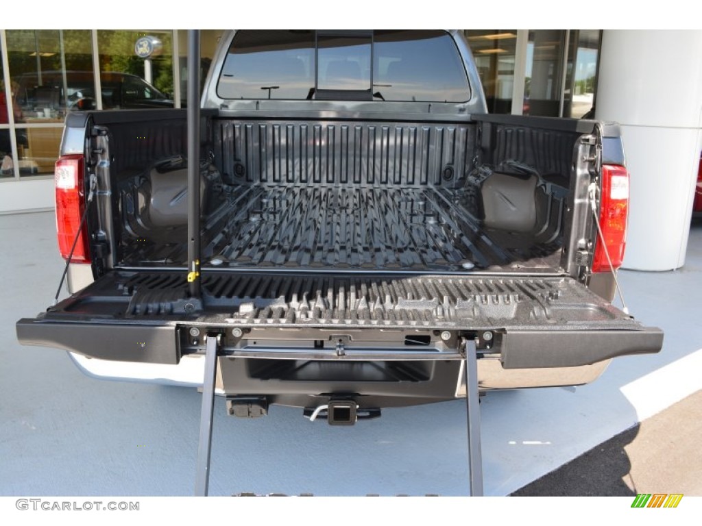 2016 F250 Super Duty Lariat Crew Cab 4x4 - Magnetic Metallic / Black photo #7