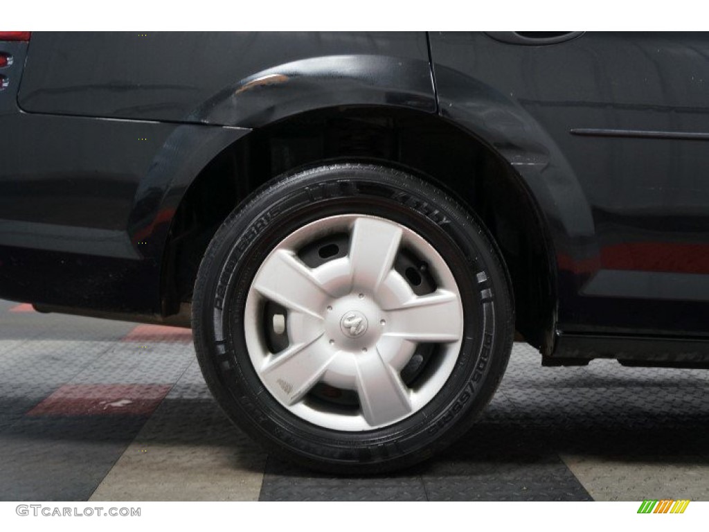 2004 Stratus SE Sedan - Black / Dark Slate Gray photo #51