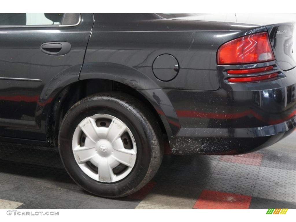 2004 Stratus SE Sedan - Black / Dark Slate Gray photo #60