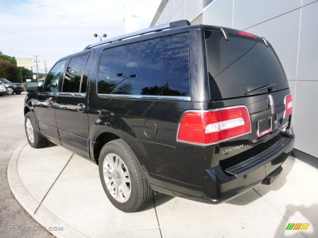 2012 Navigator L 4x4 - Black / Canyon/Black photo #3